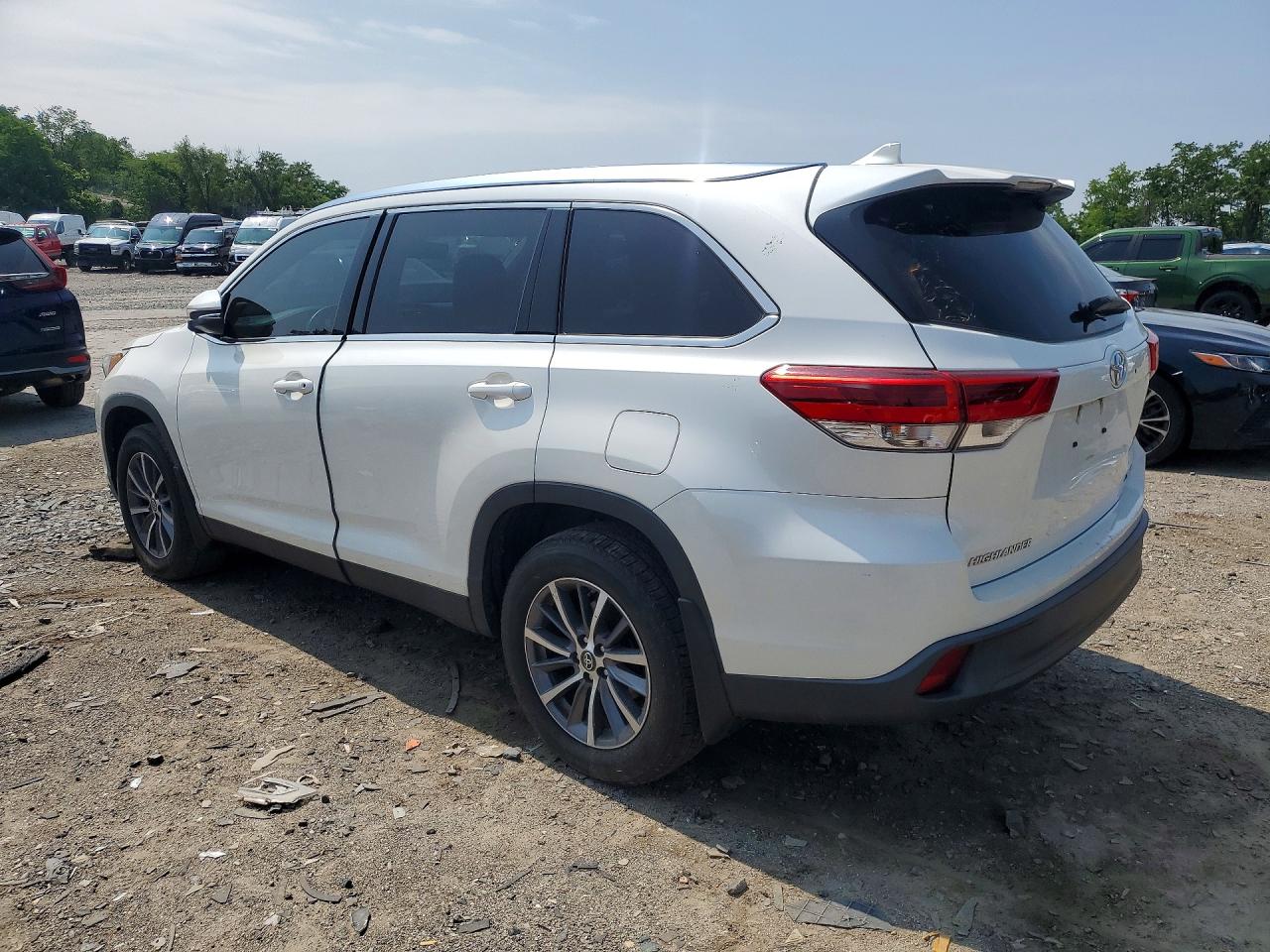 2019 TOYOTA HIGHLANDER