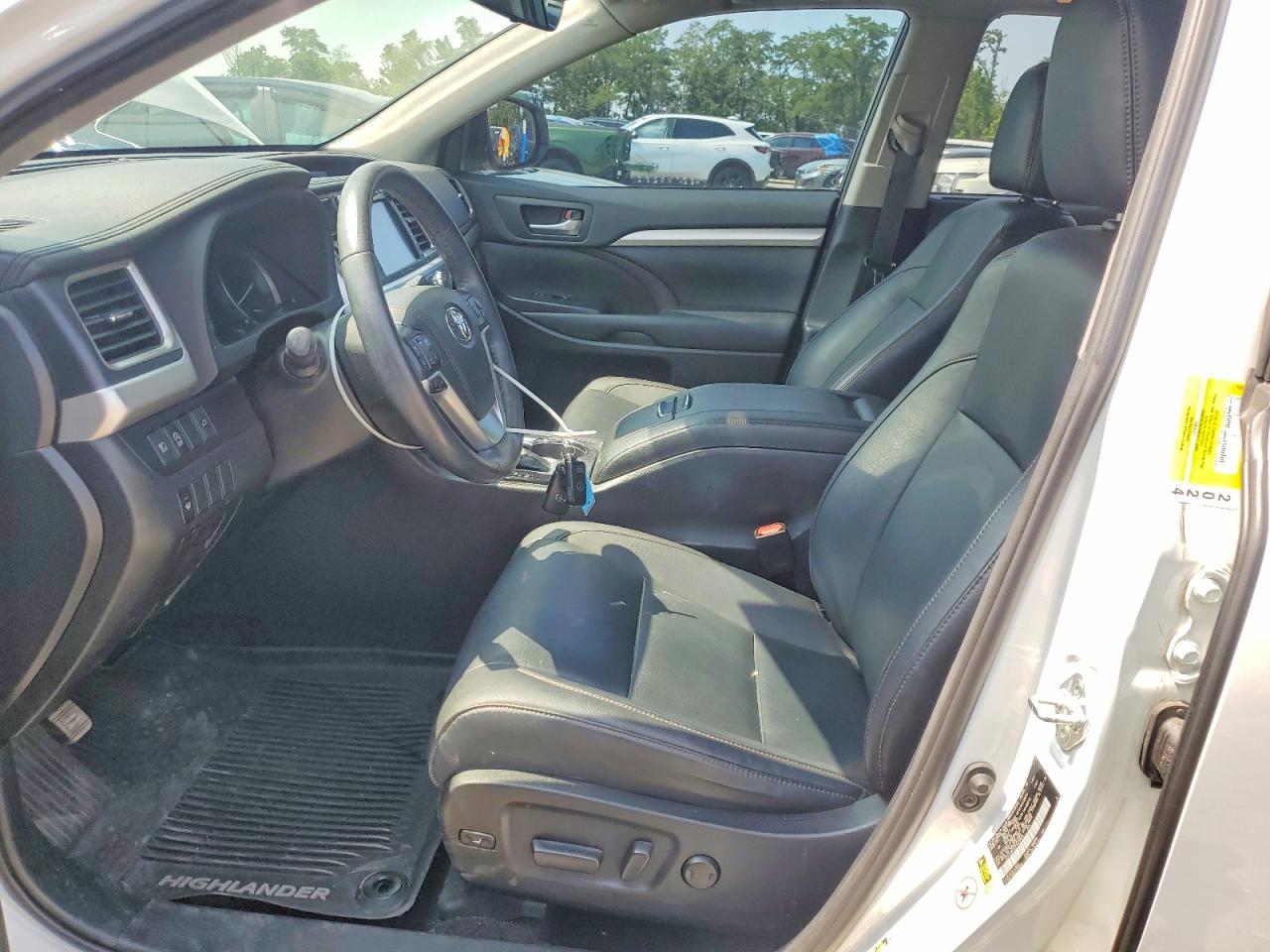 2019 TOYOTA HIGHLANDER