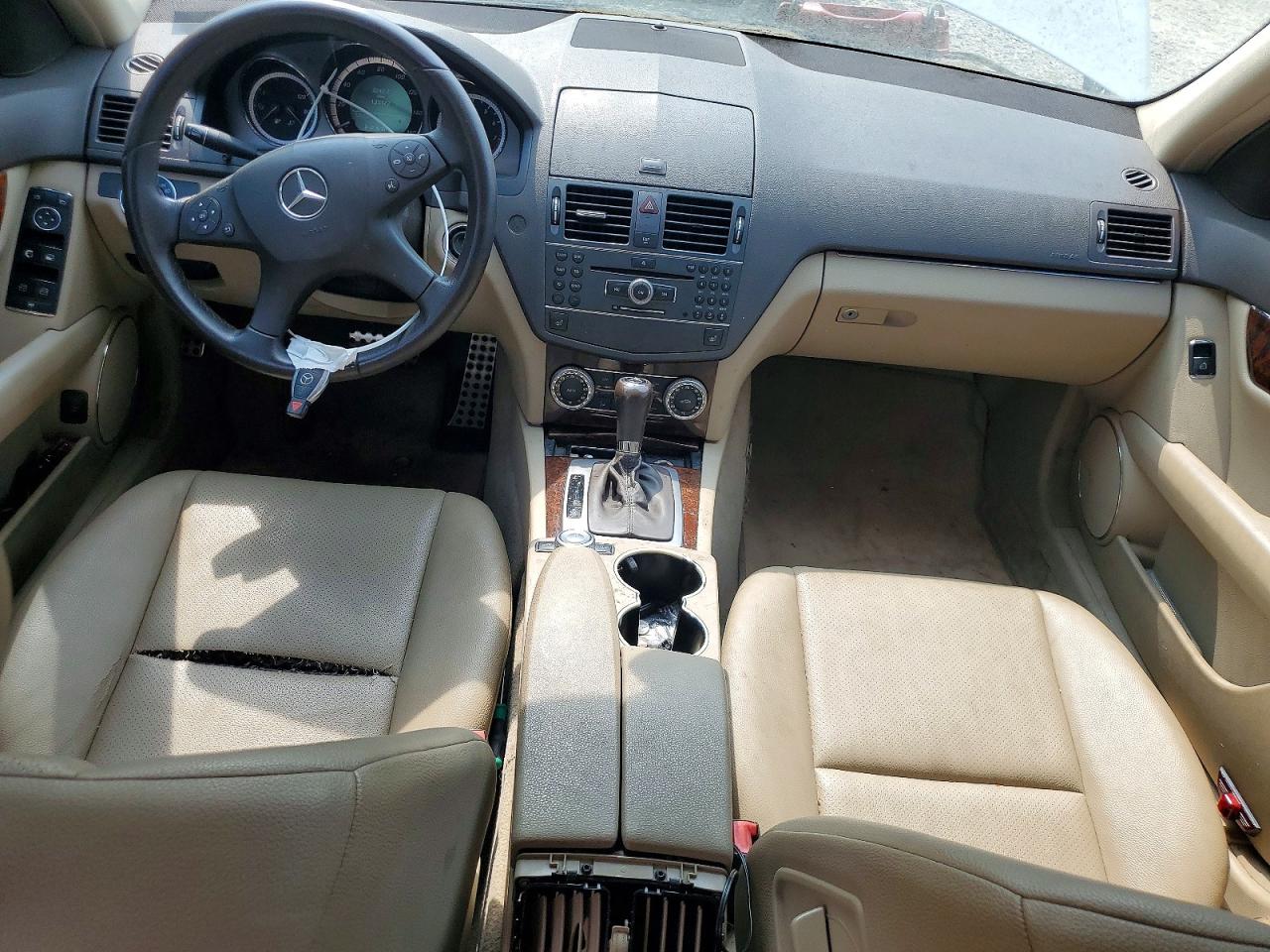 2010 MERCEDES-BENZ C-CLASS