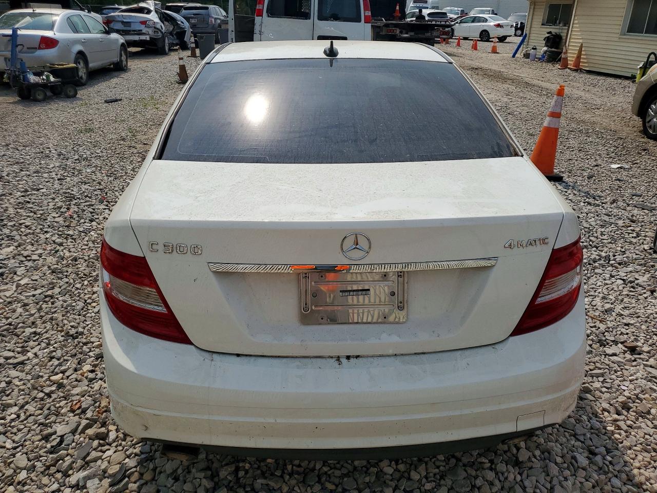 2010 MERCEDES-BENZ C-CLASS