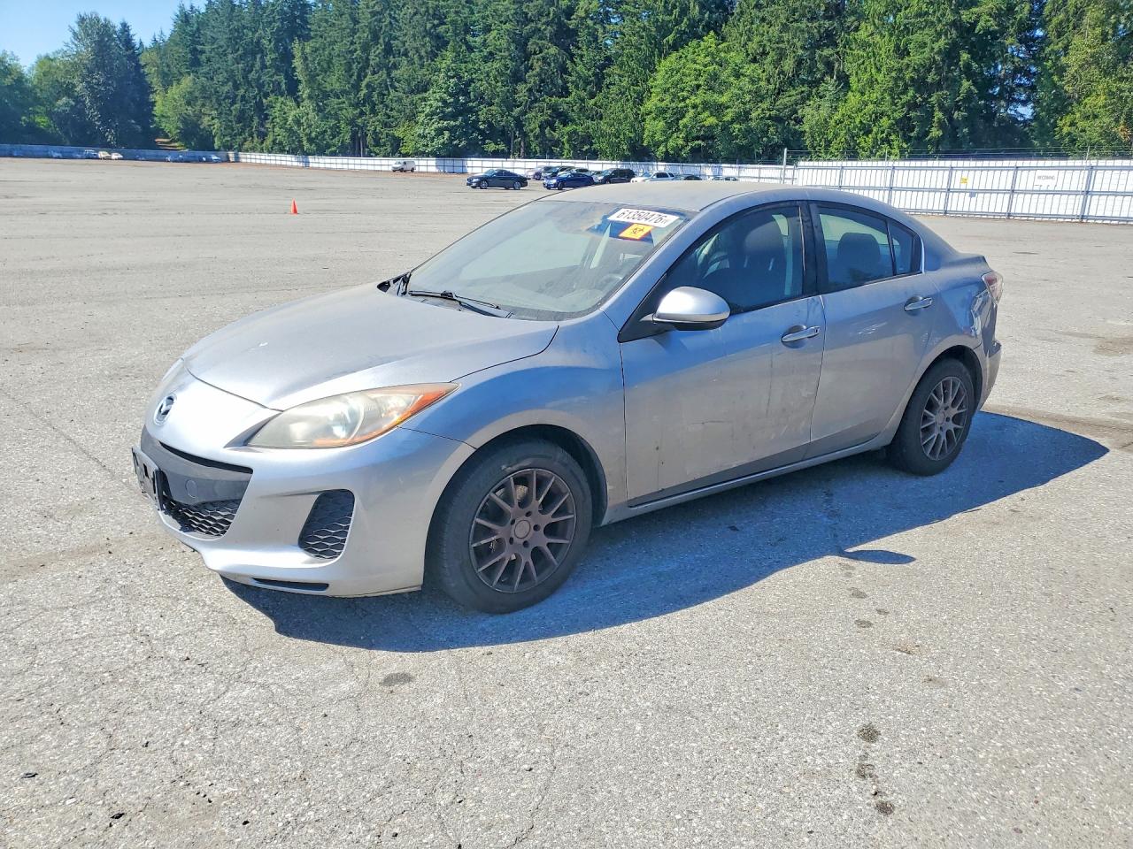 2013 MAZDA 3
