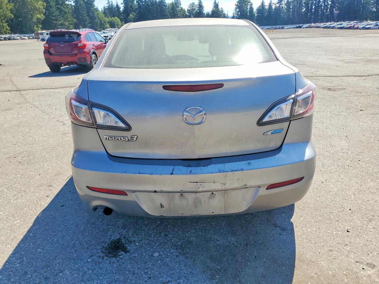 2013 MAZDA 3