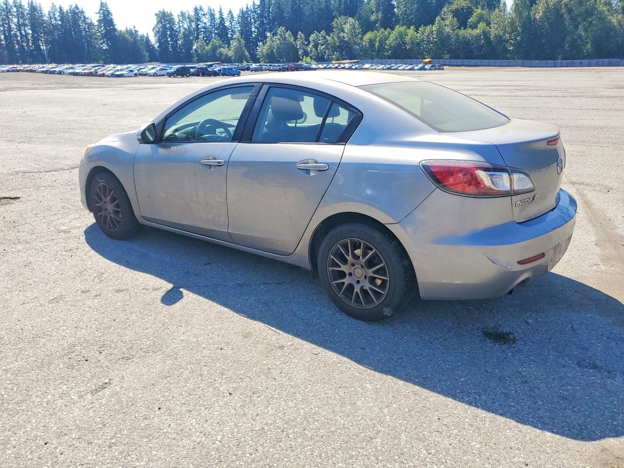 2013 MAZDA 3