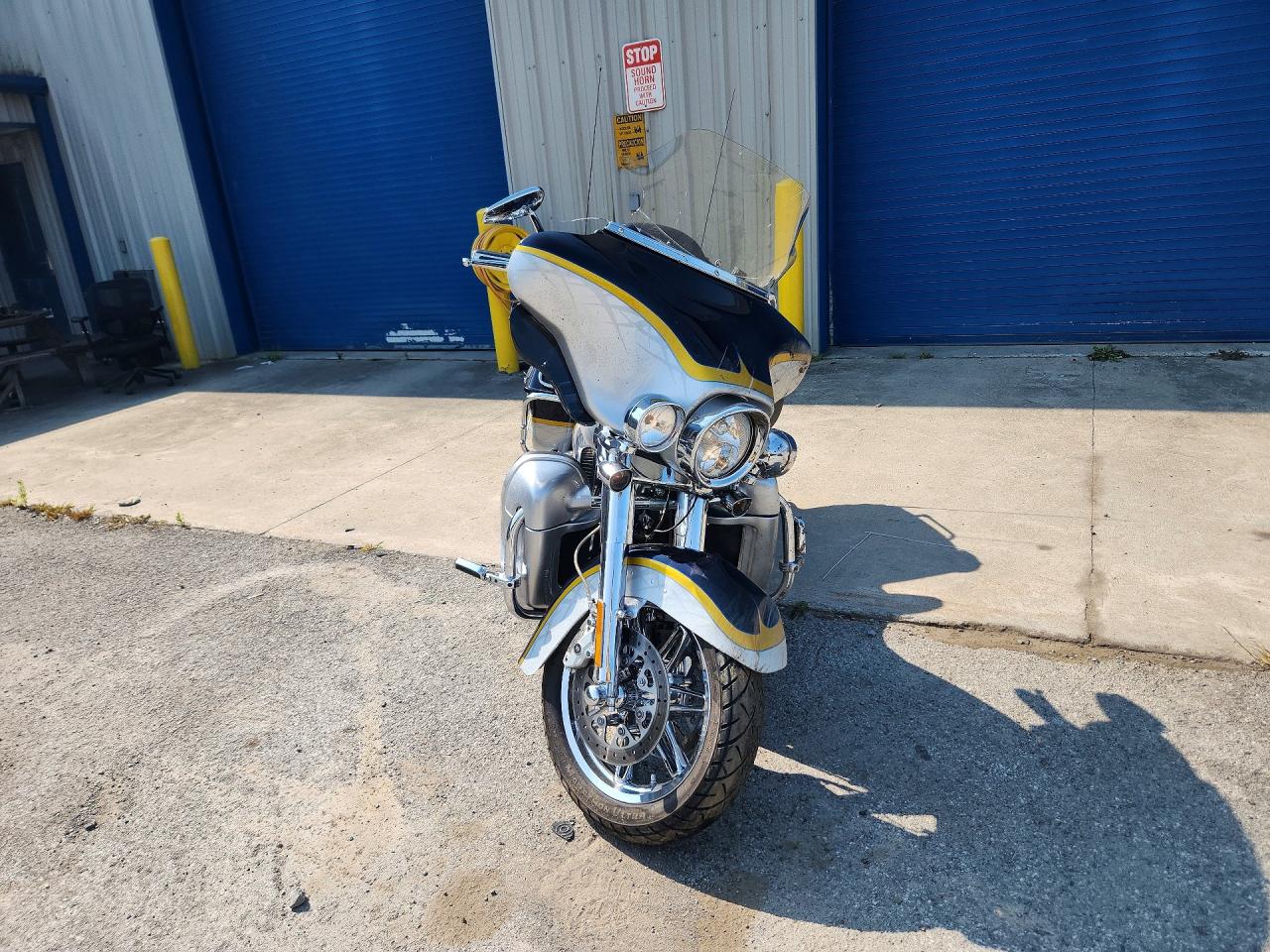 2012 HARLEY-DAVIDSON FLSE