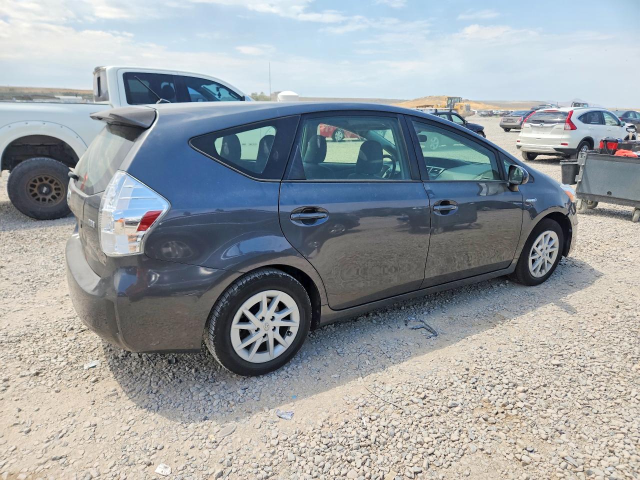 2013 TOYOTA PRIUS