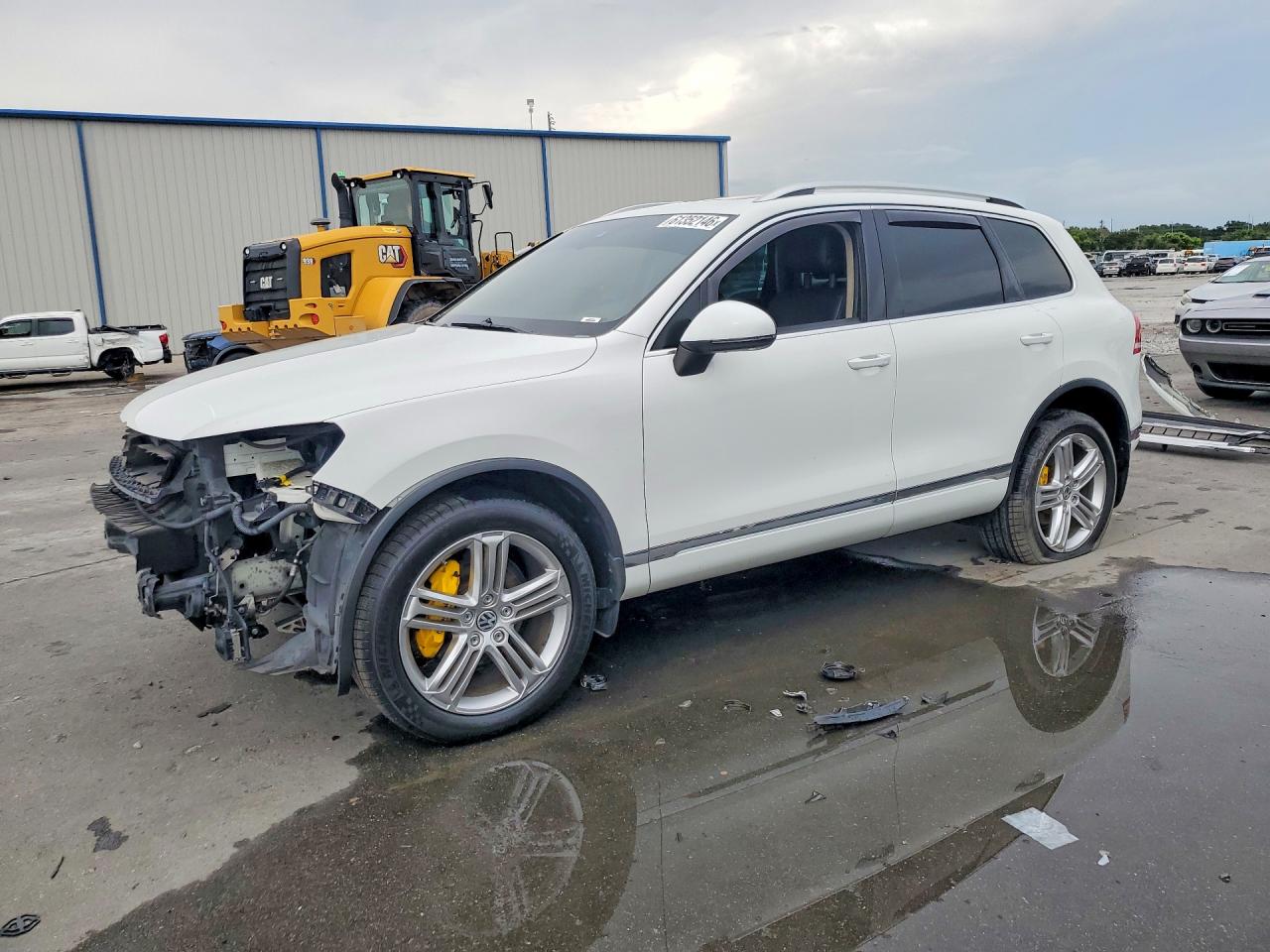 2016 VOLKSWAGEN TOUAREG