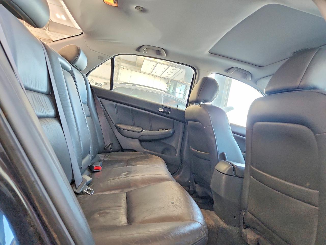 2004 HONDA ACCORD