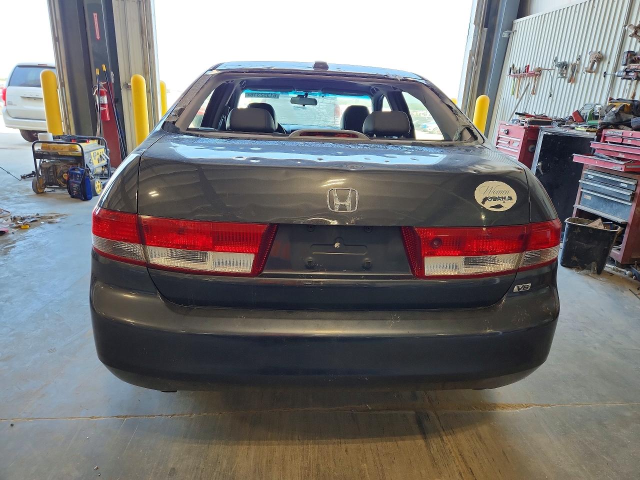 2004 HONDA ACCORD