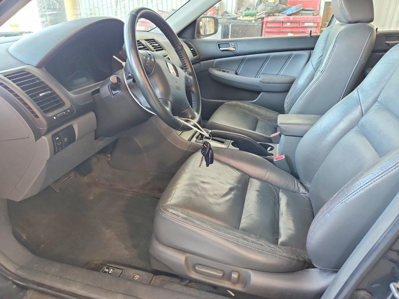 2004 HONDA ACCORD