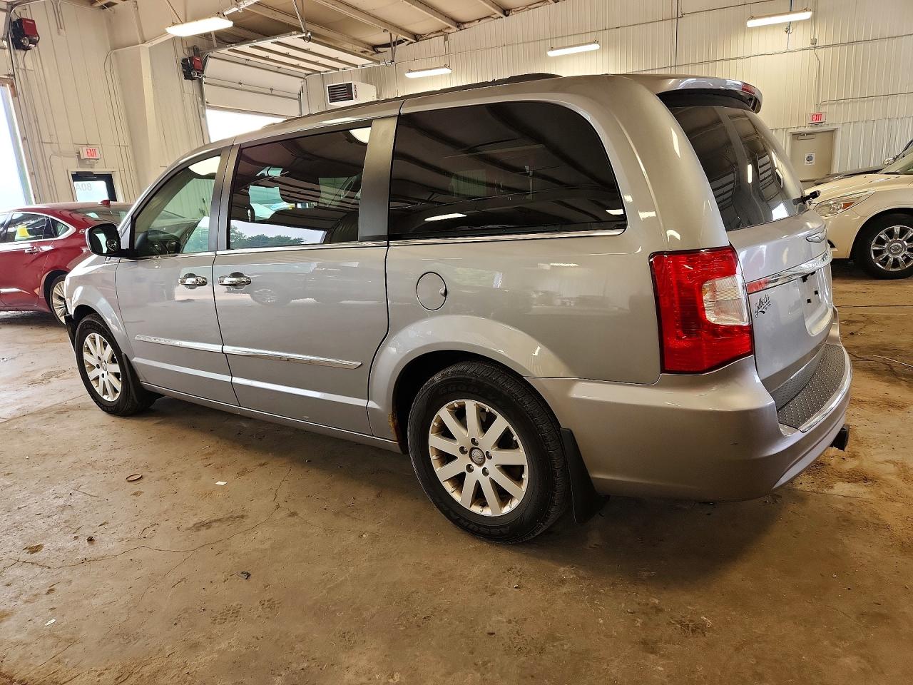 2014 CHRYSLER MINIVAN