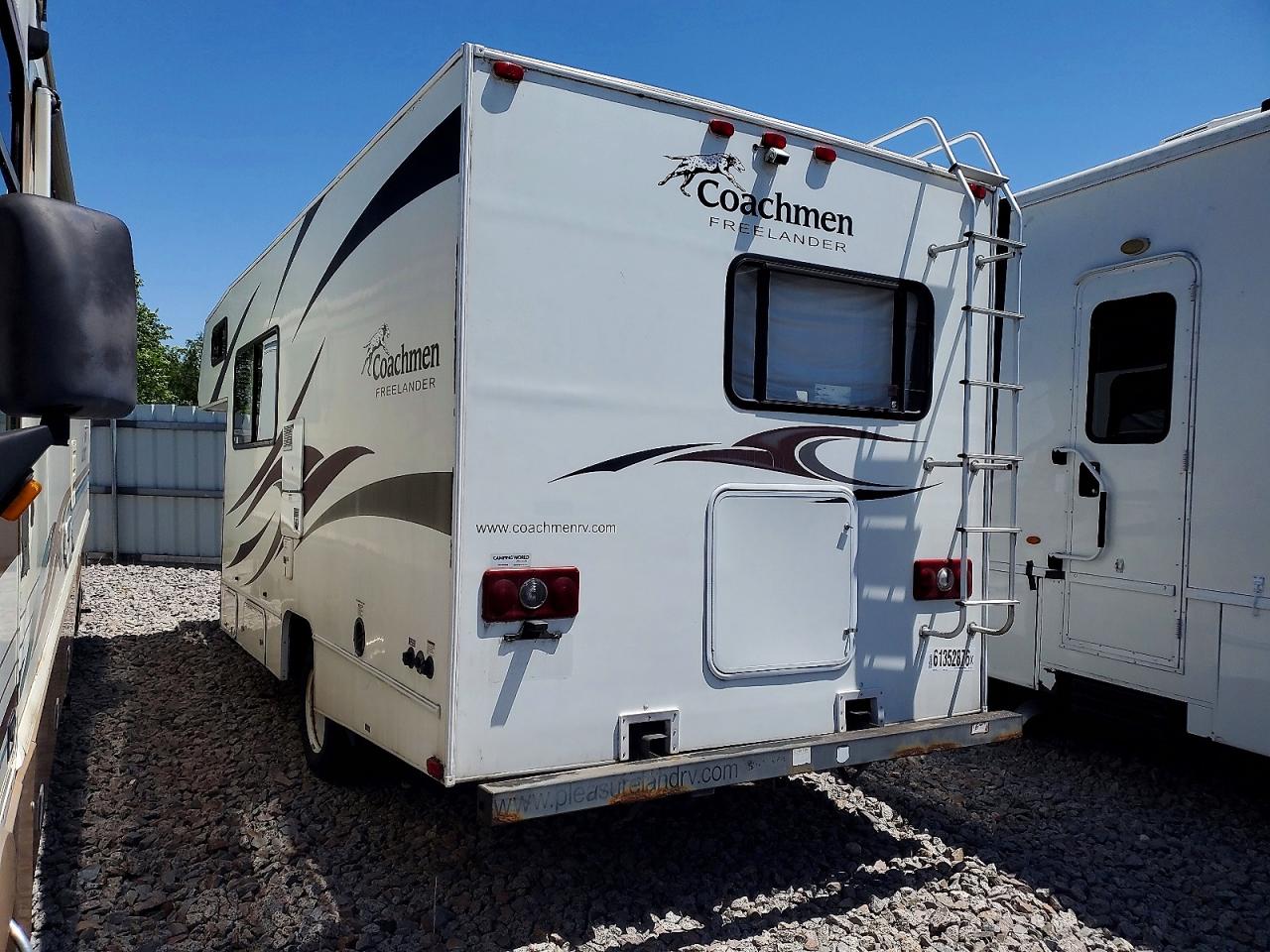 2011 CHEVROLET EXPRESS