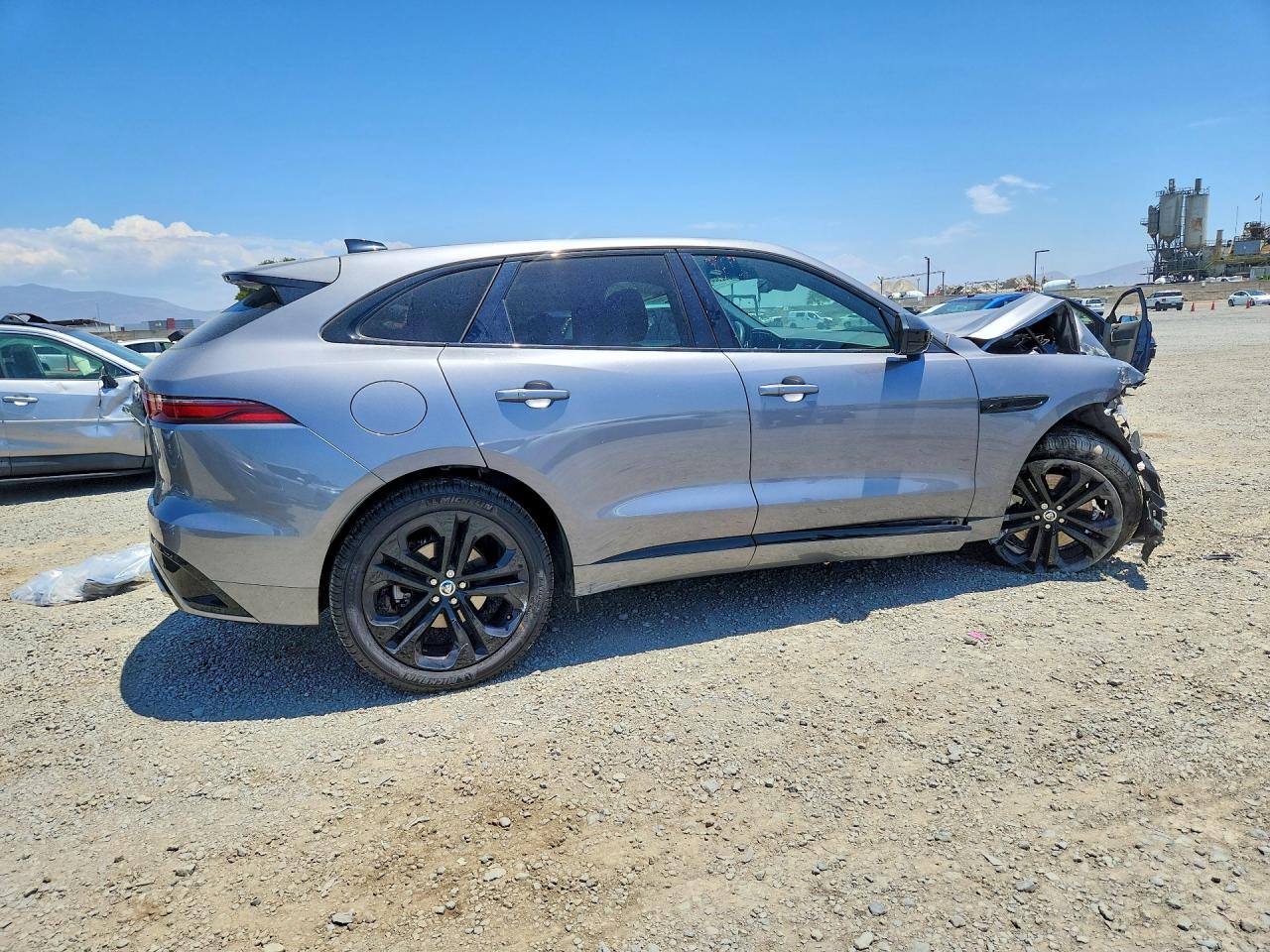 2025 JAGUAR F-PACE