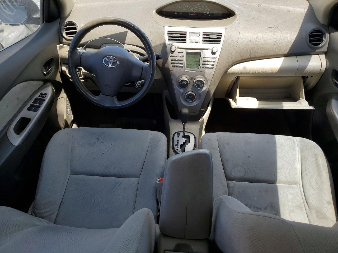 2009 TOYOTA YARIS