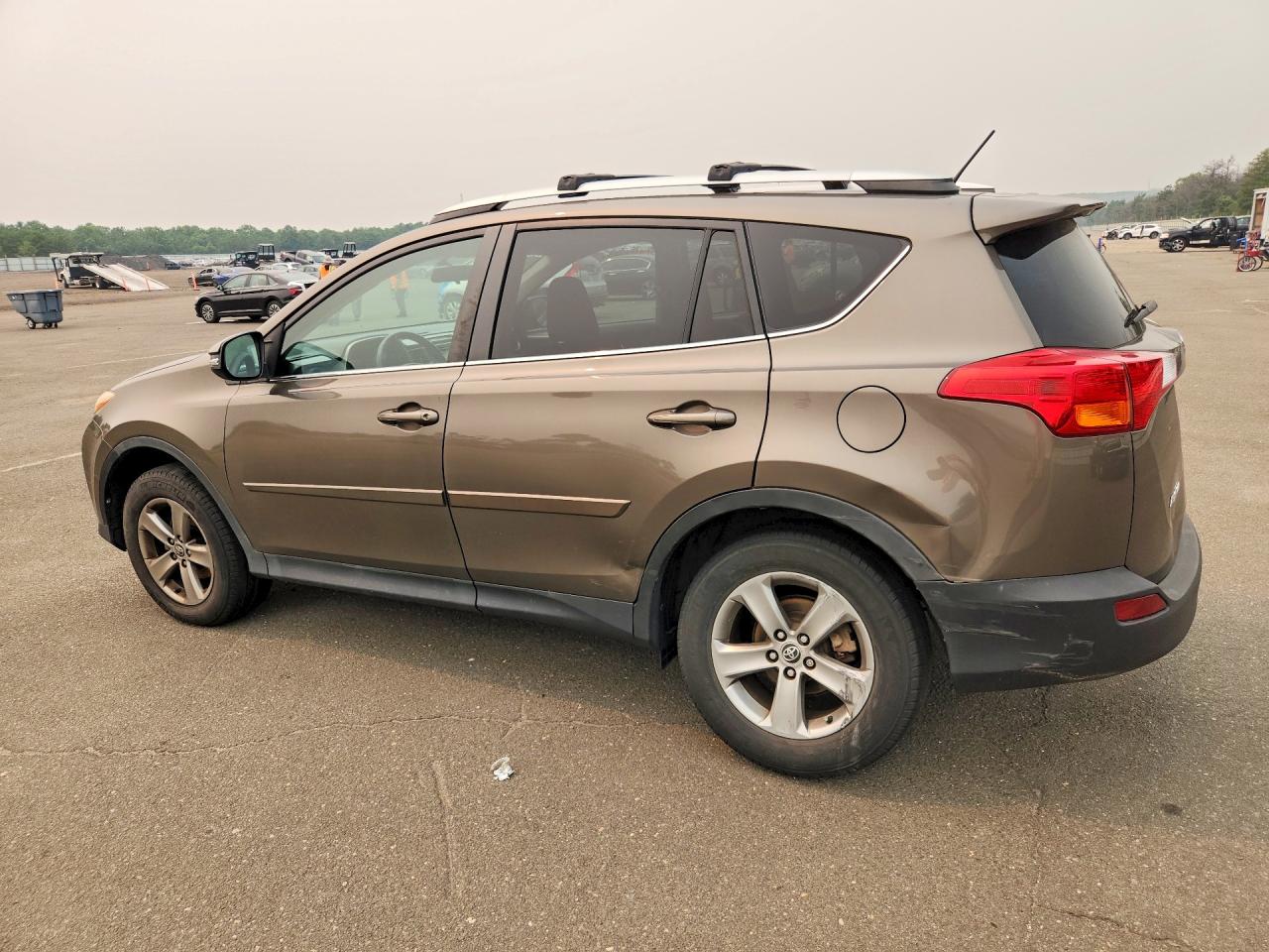 2015 TOYOTA RAV4