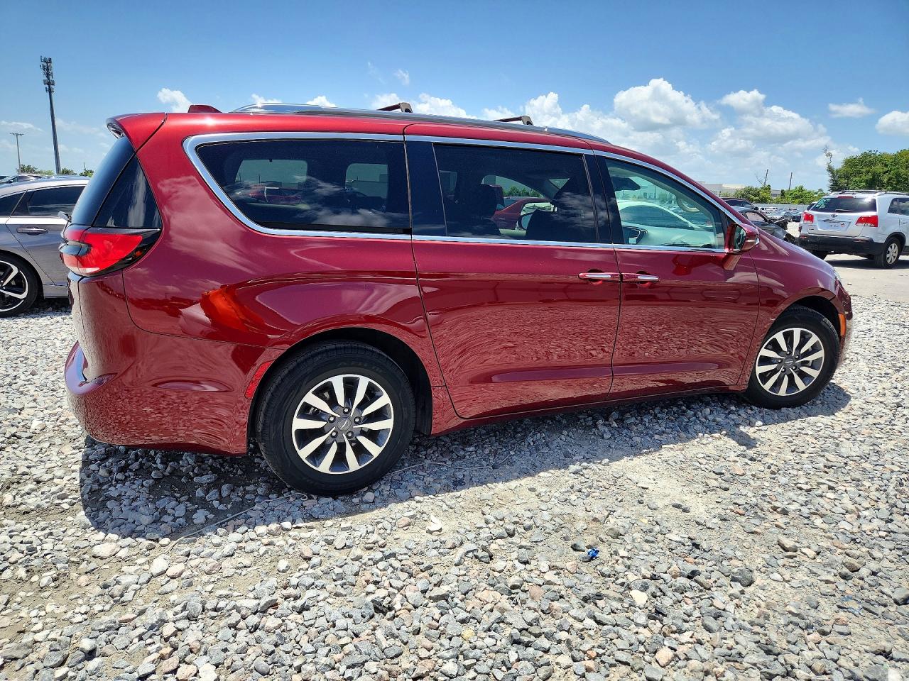 2021 CHRYSLER PACIFICA