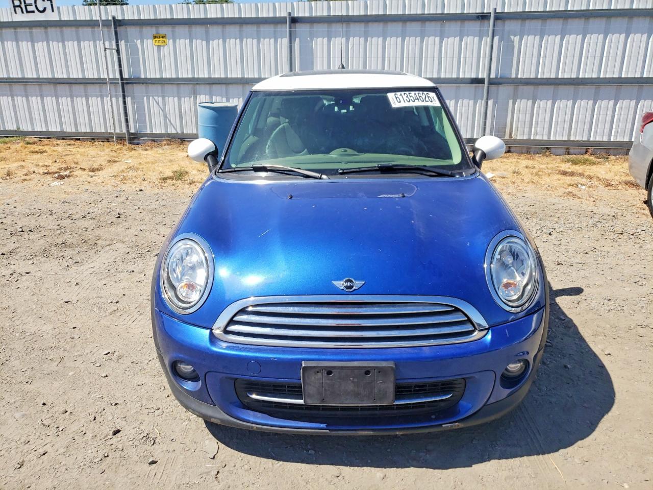 2013 MINI COOPER