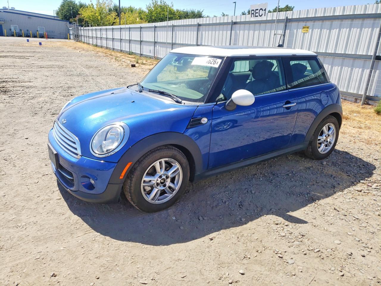 2013 MINI COOPER