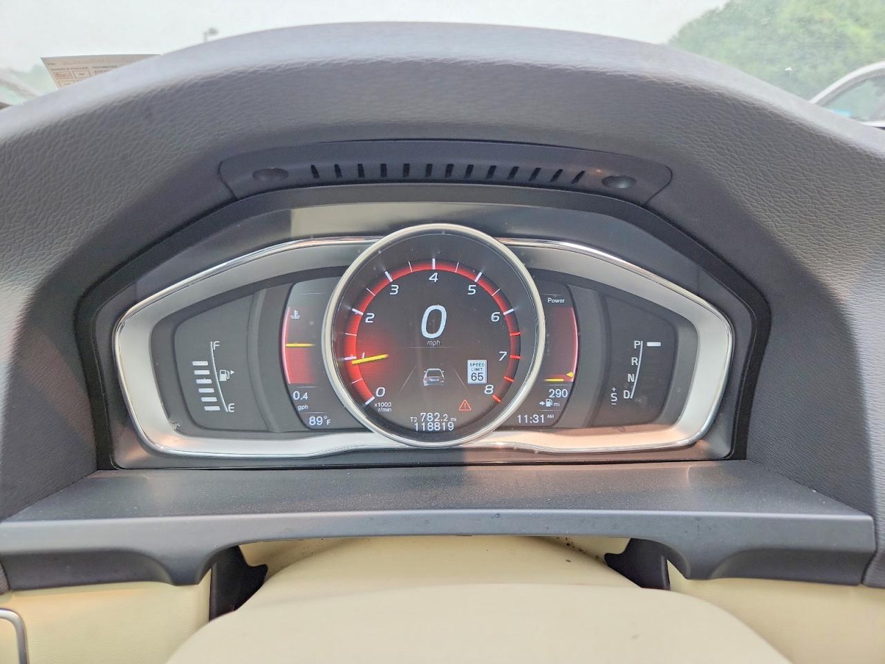 2017 VOLVO S60