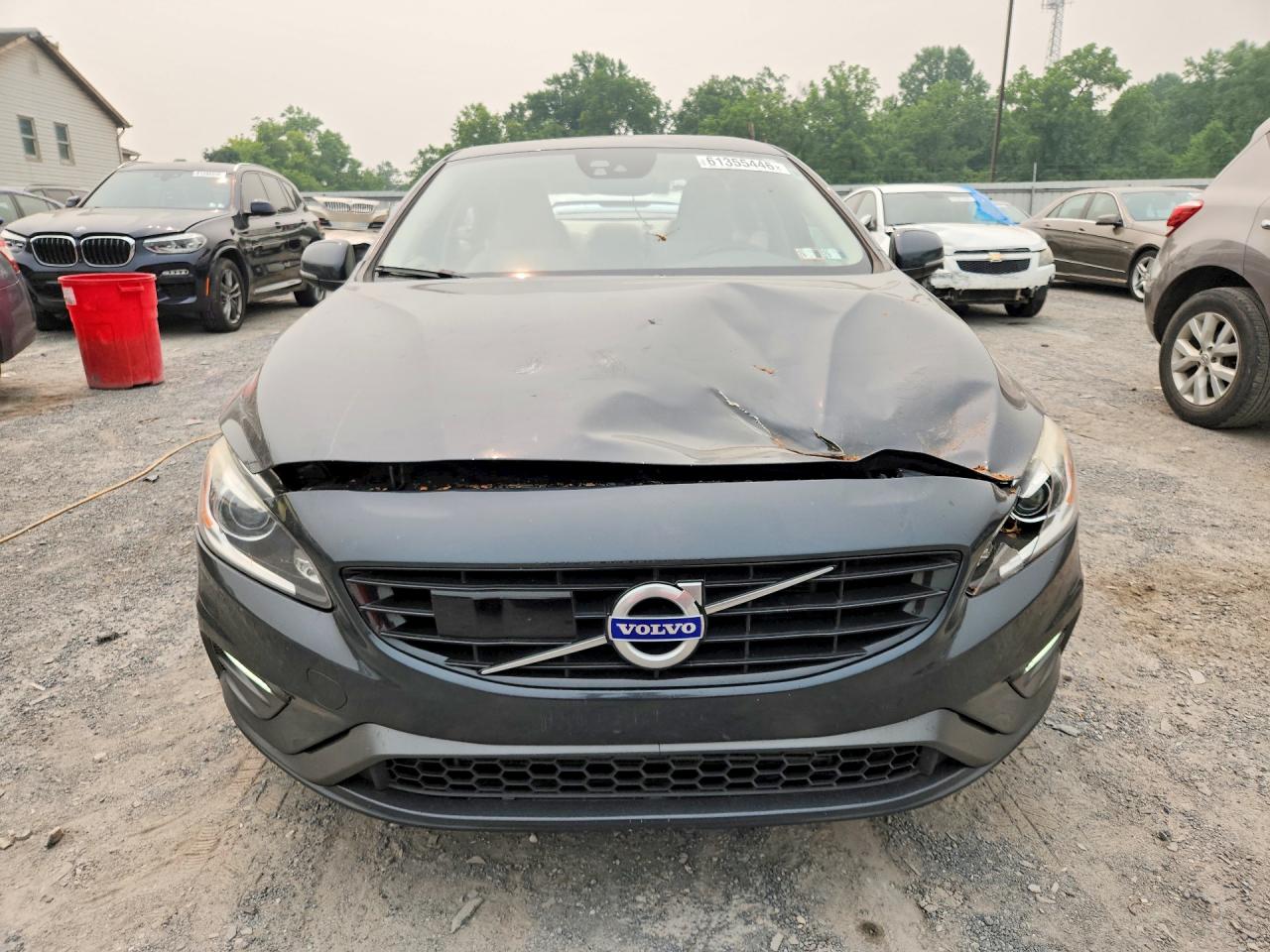 2017 VOLVO S60