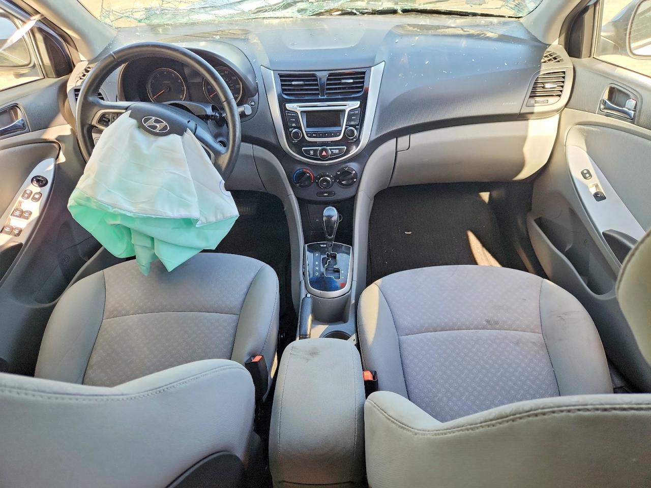 2014 HYUNDAI ACCENT
