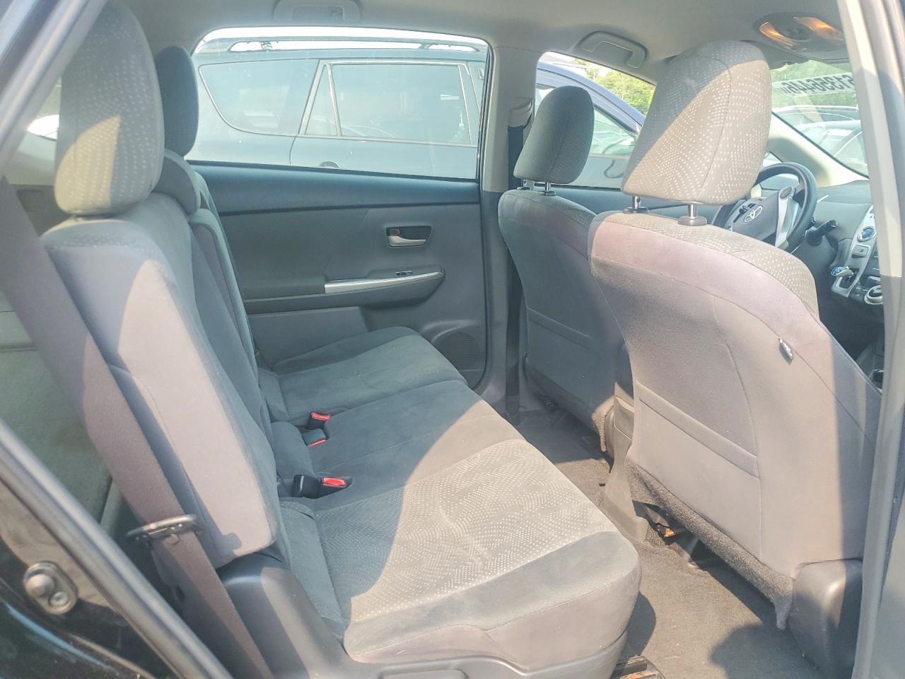 2014 TOYOTA PRIUS
