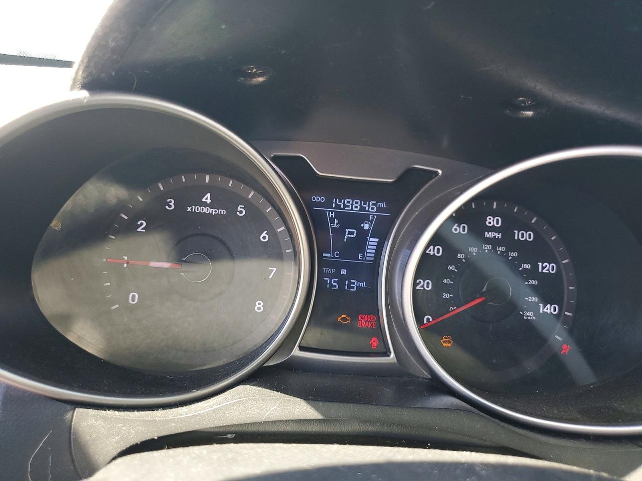 2013 HYUNDAI VELOSTER