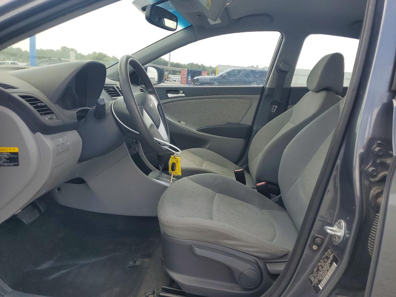 2012 HYUNDAI ACCENT