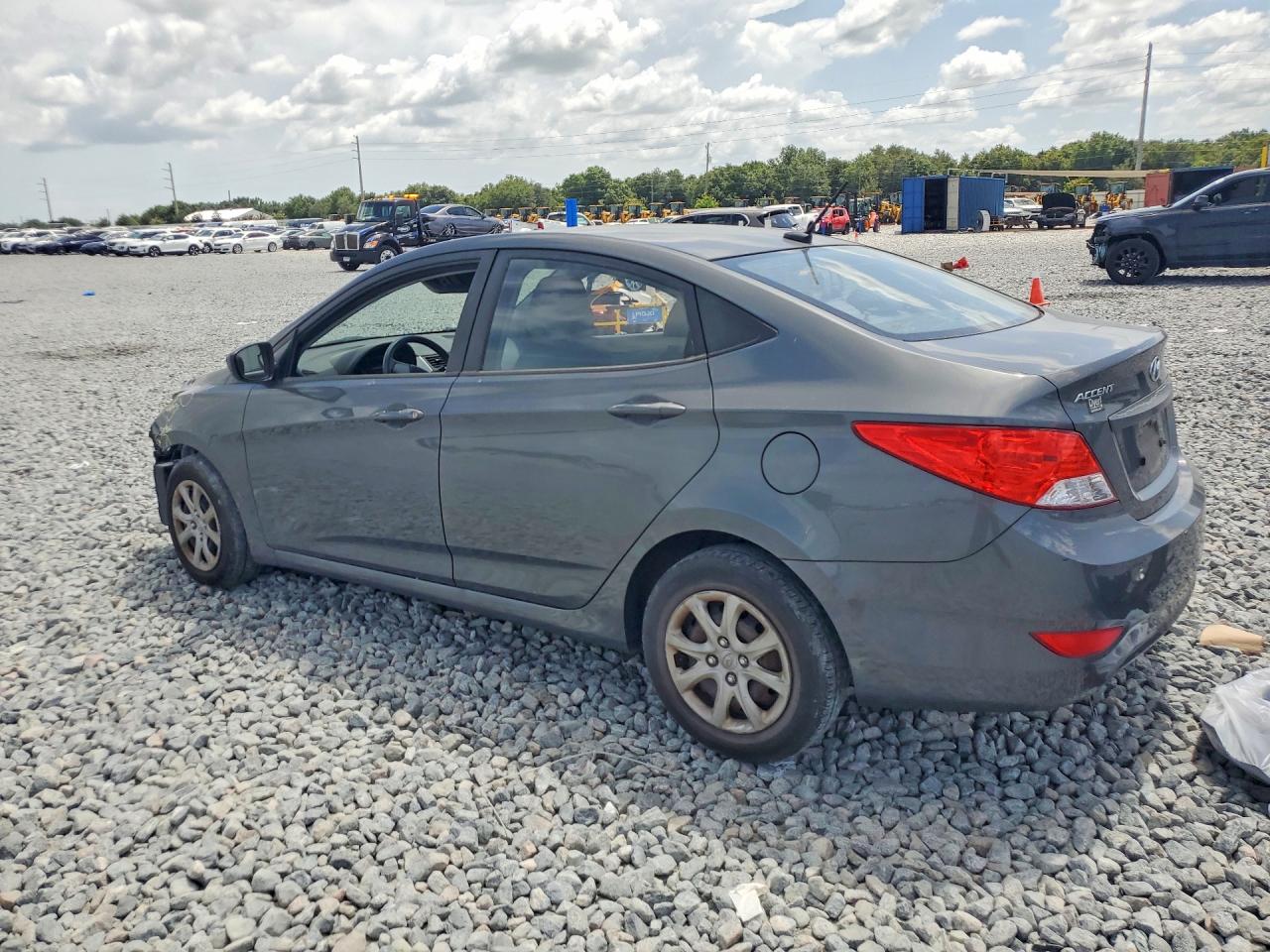 2012 HYUNDAI ACCENT