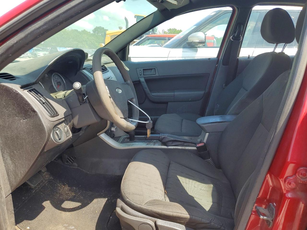 2010 FORD FOCUS