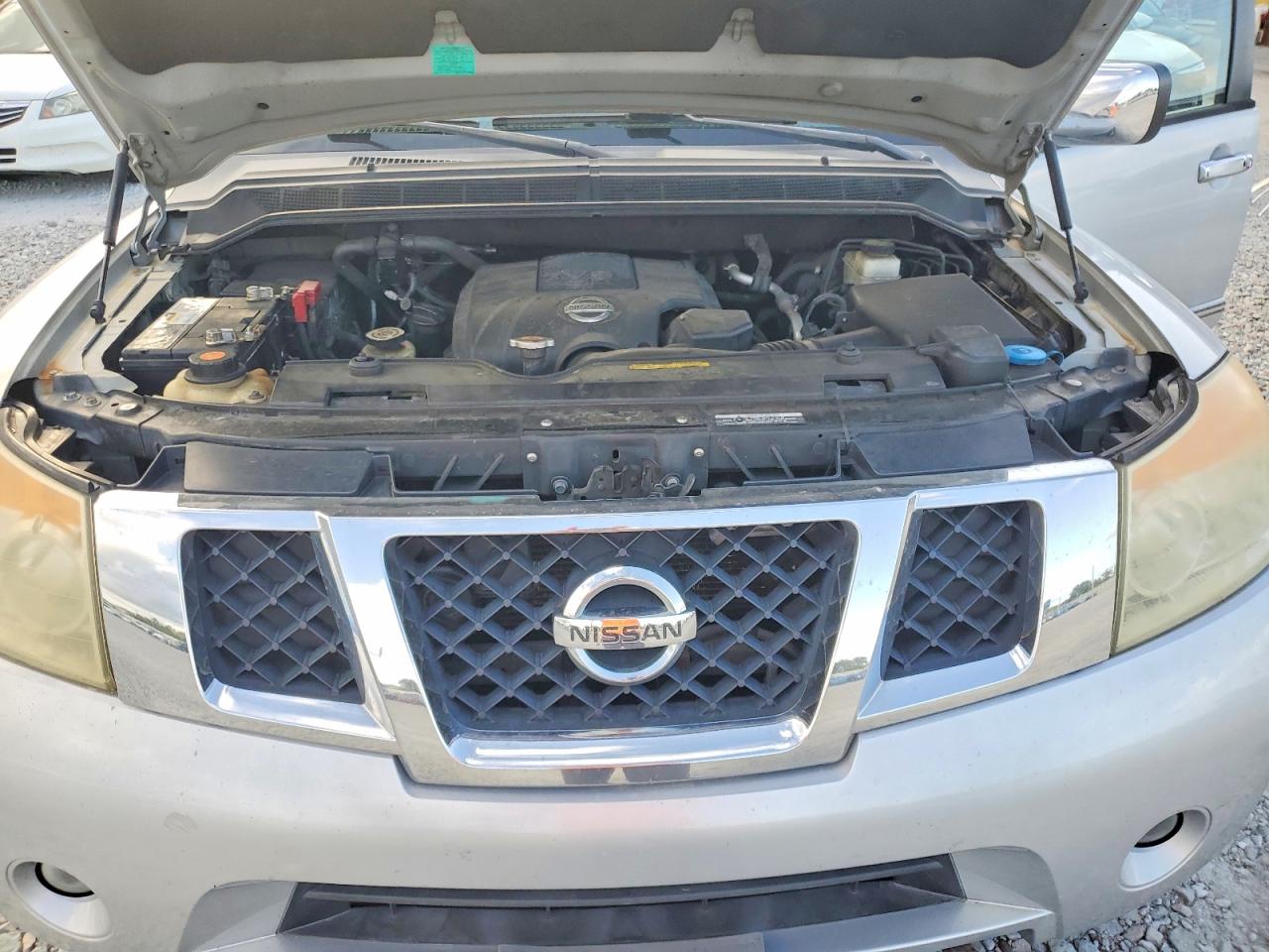 2010 NISSAN ARMADA