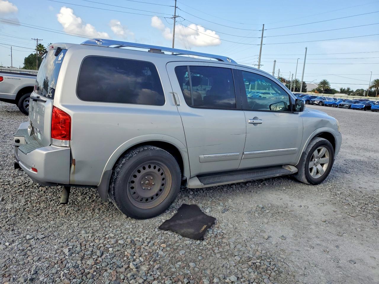 2010 NISSAN ARMADA