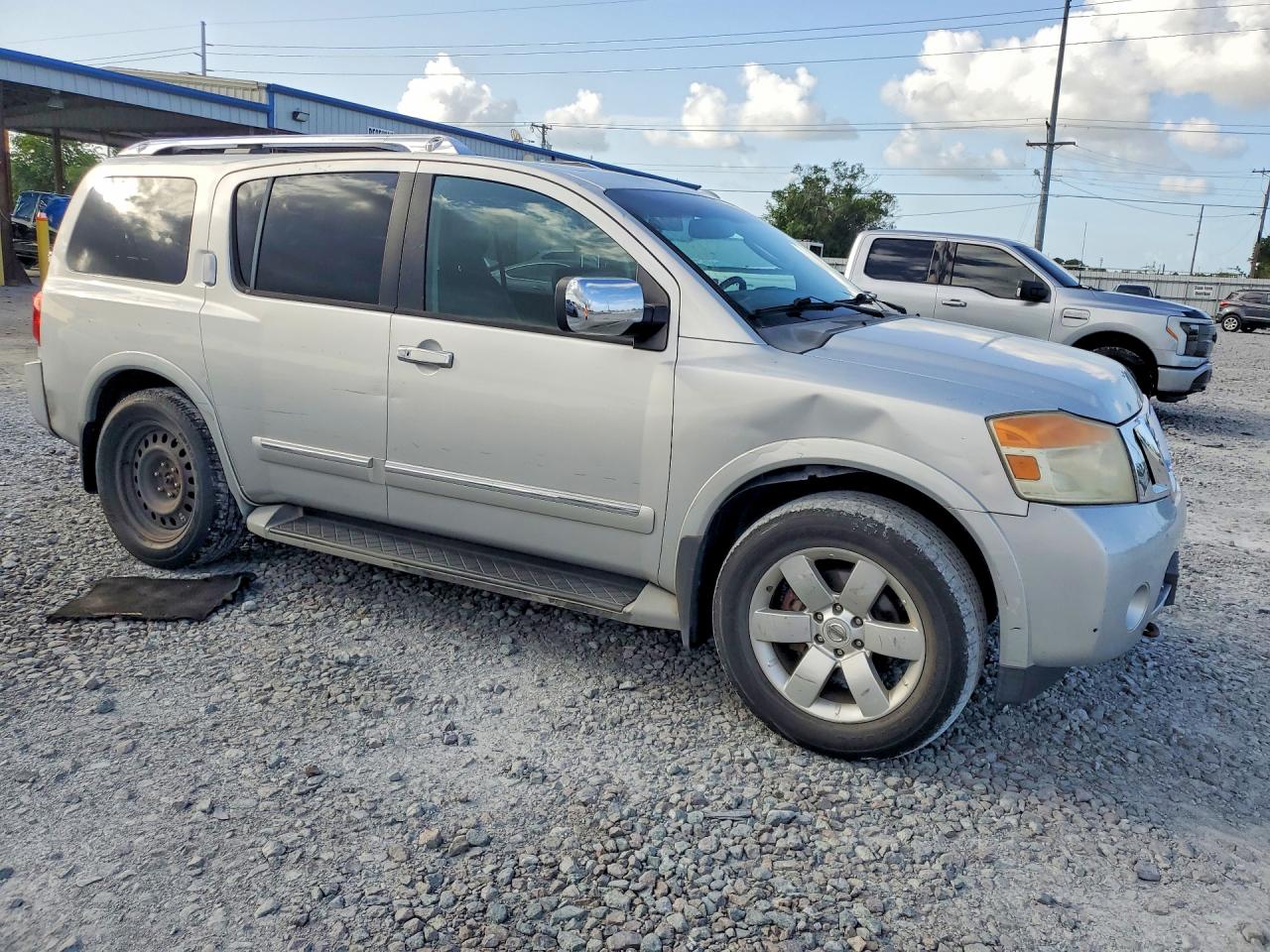 2010 NISSAN ARMADA