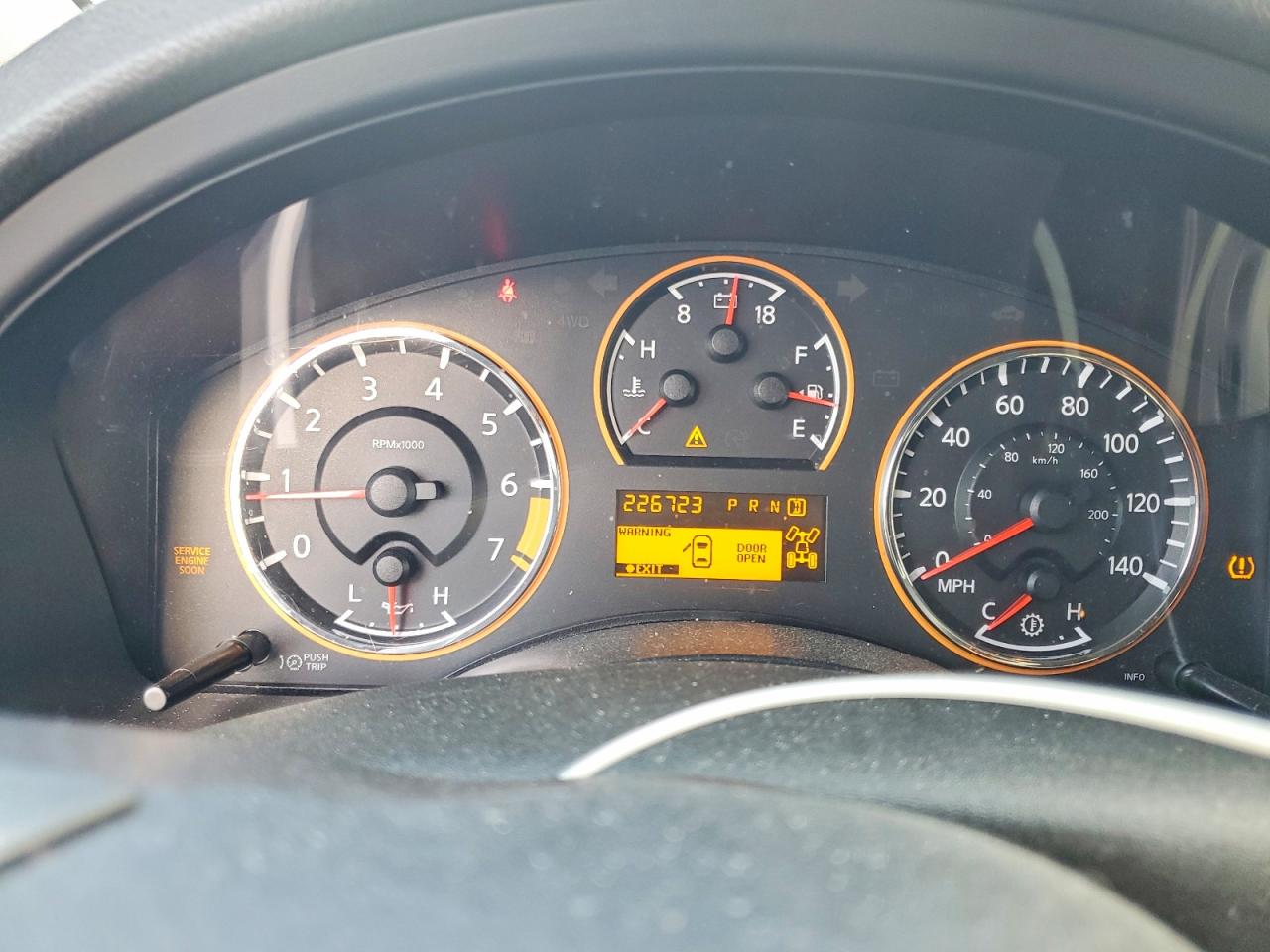 2010 NISSAN ARMADA