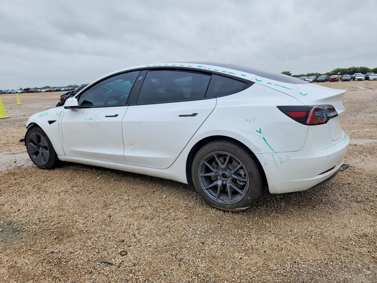 2021 TESLA MODEL 3