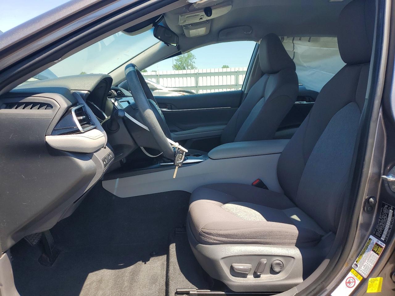 2018 TOYOTA CAMRY