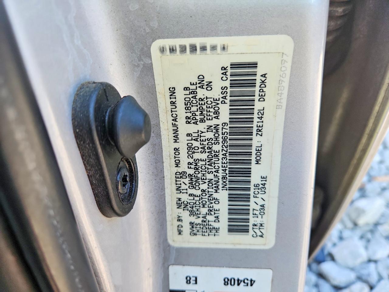 2010 TOYOTA COROLLA