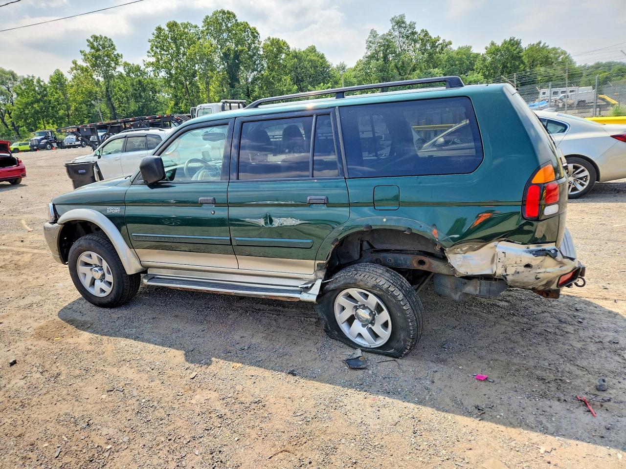 2001 MITSUBISHI MONTERO