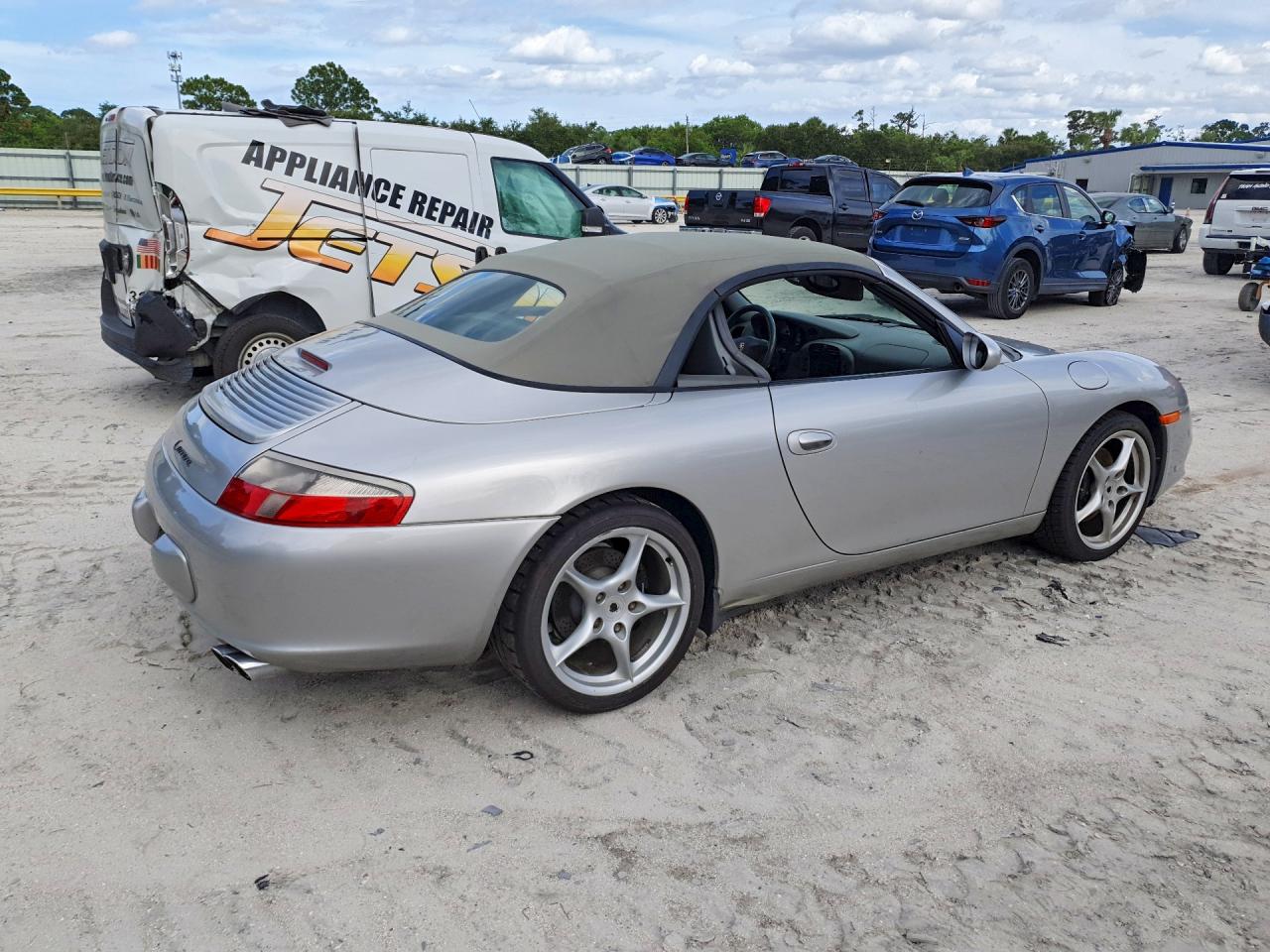 2004 PORSCHE 911