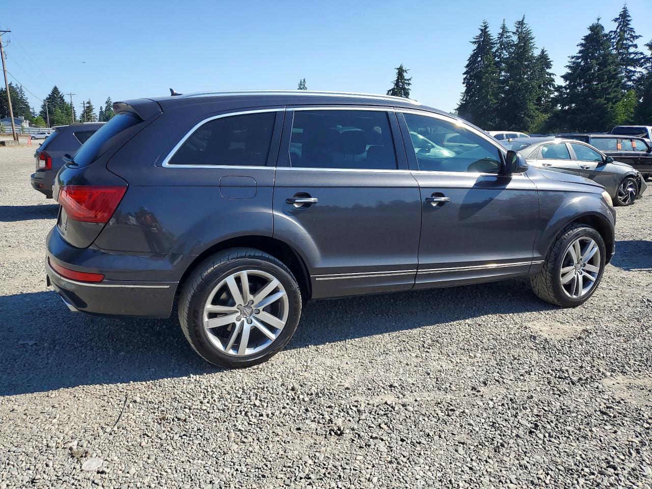 2012 AUDI Q7