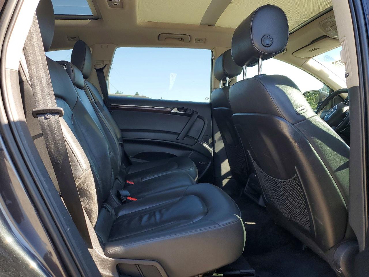 2012 AUDI Q7
