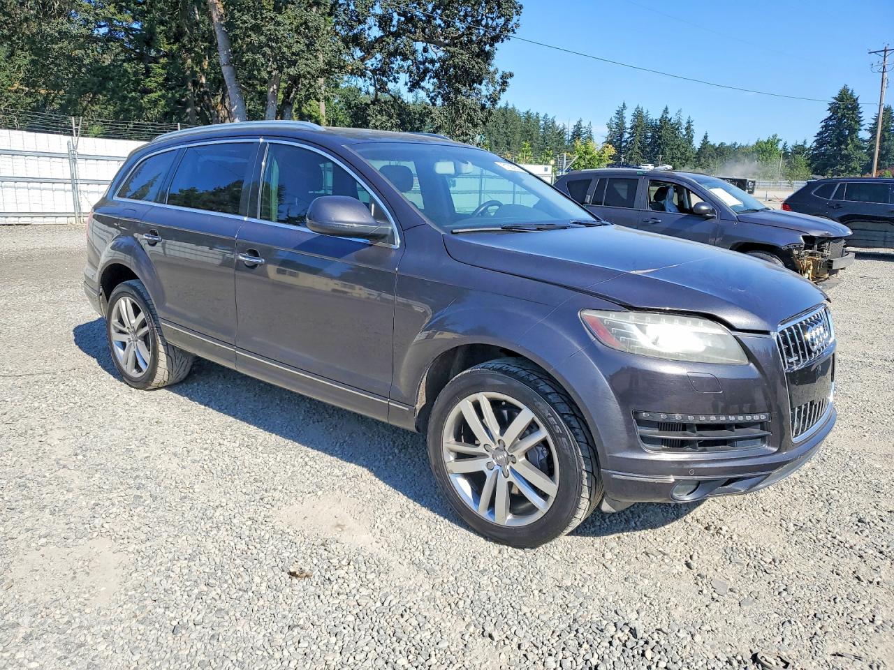 2012 AUDI Q7