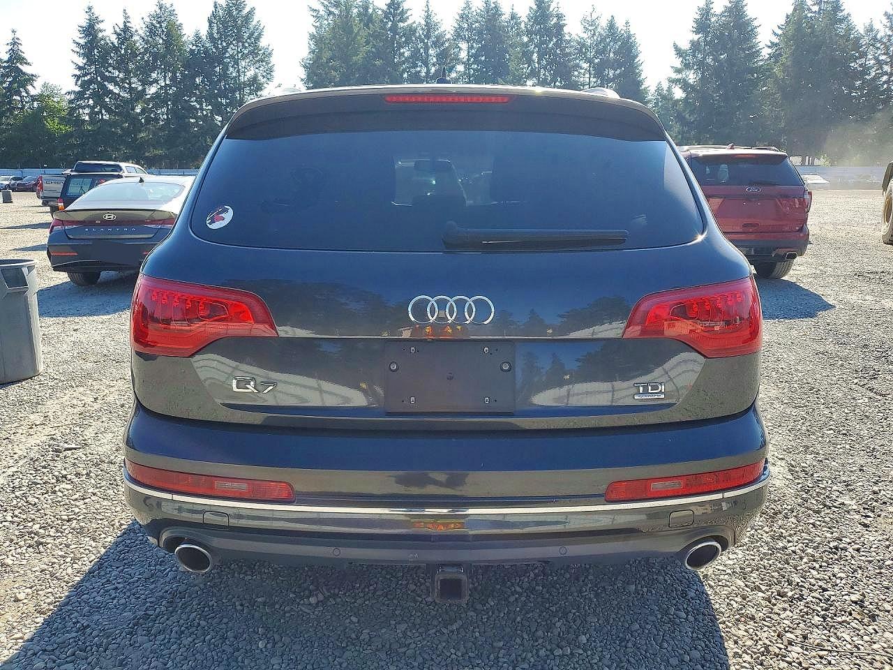 2012 AUDI Q7
