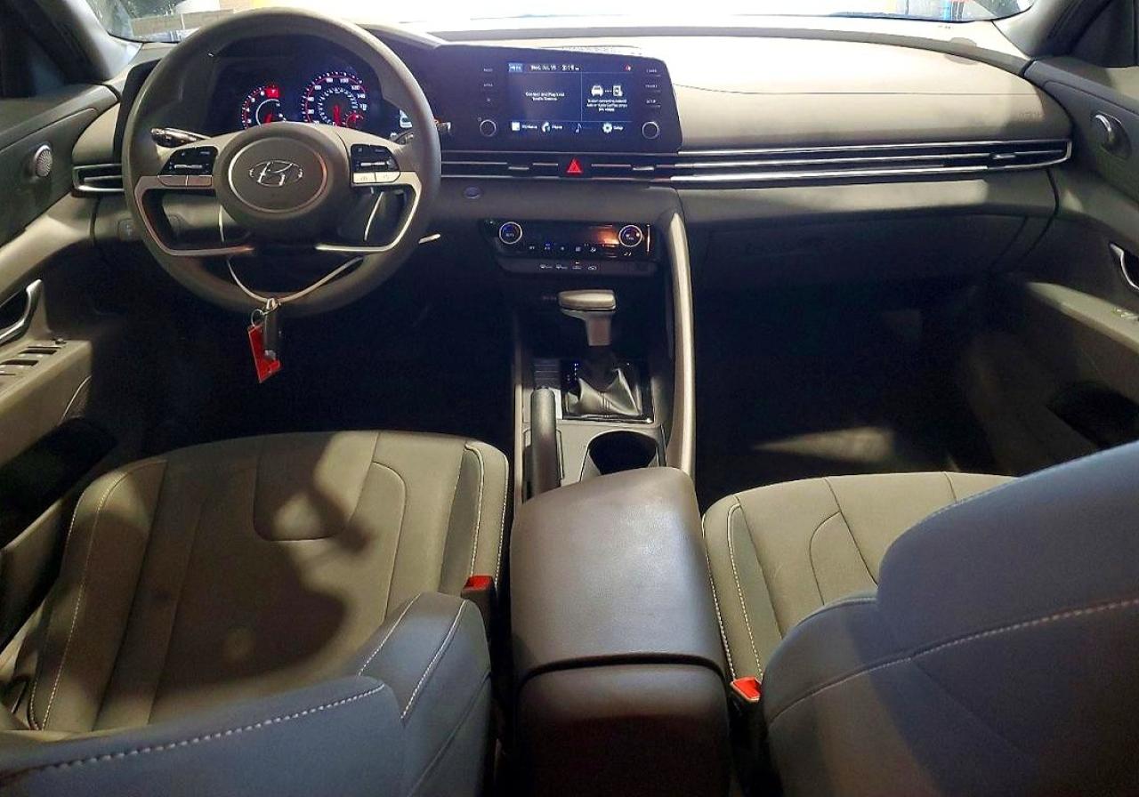 2022 HYUNDAI ELANTRA