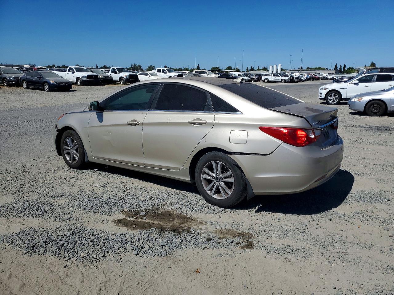 2011 HYUNDAI SONATA