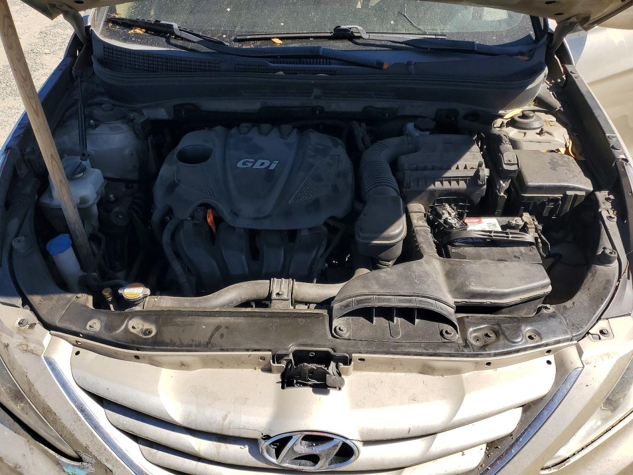 2011 HYUNDAI SONATA