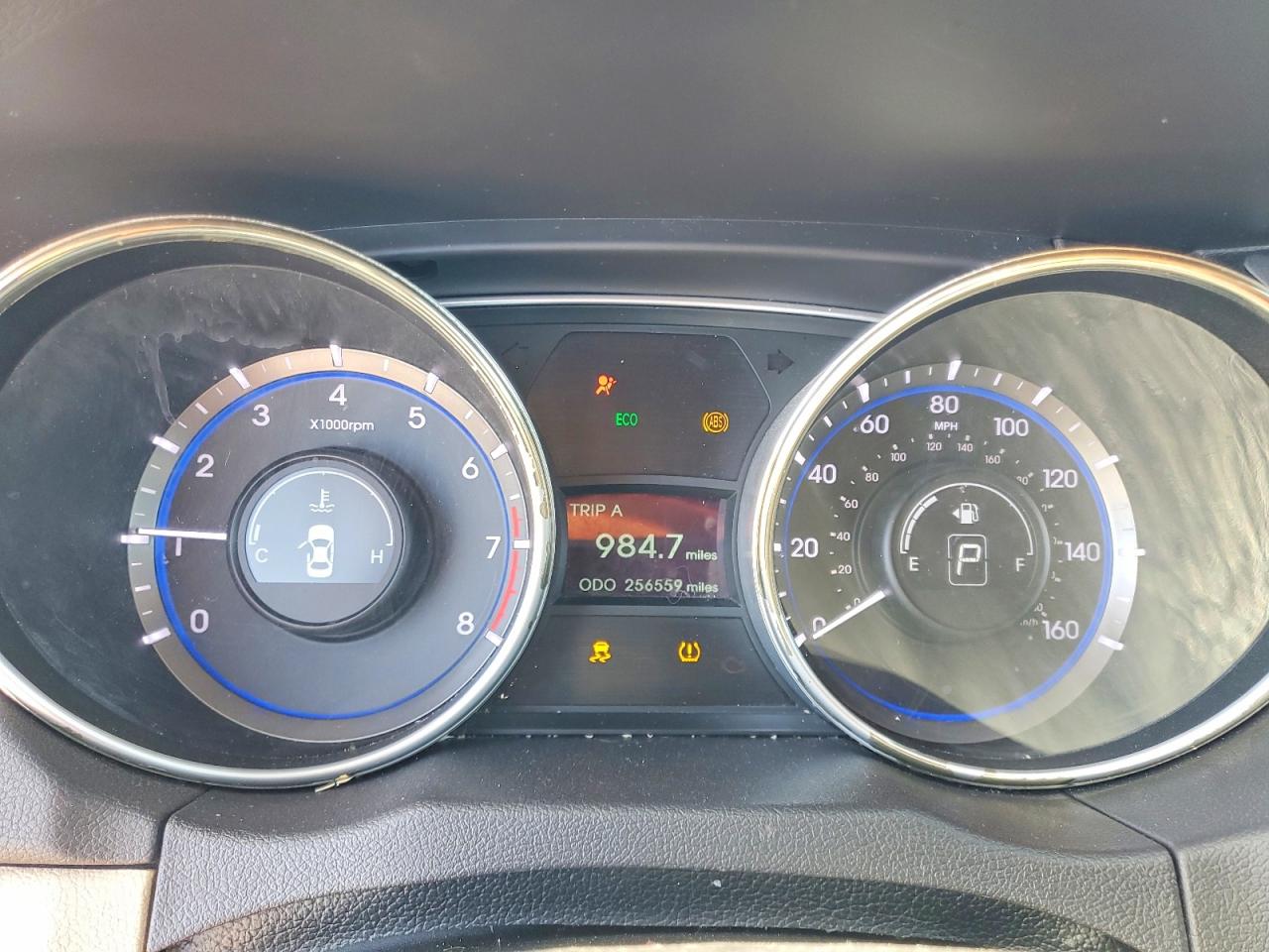 2011 HYUNDAI SONATA
