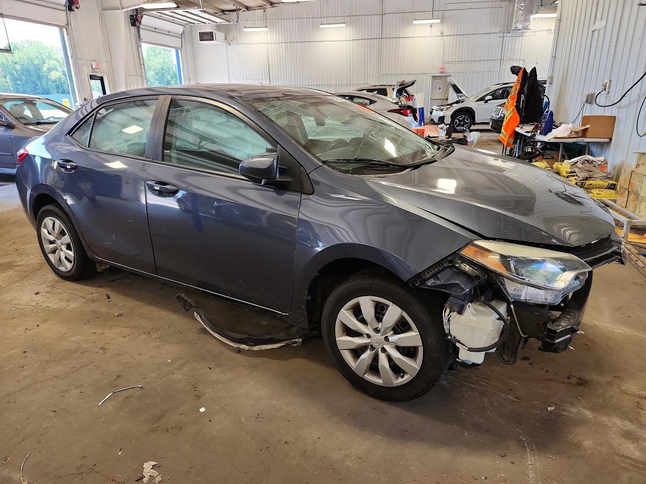 2015 TOYOTA COROLLA