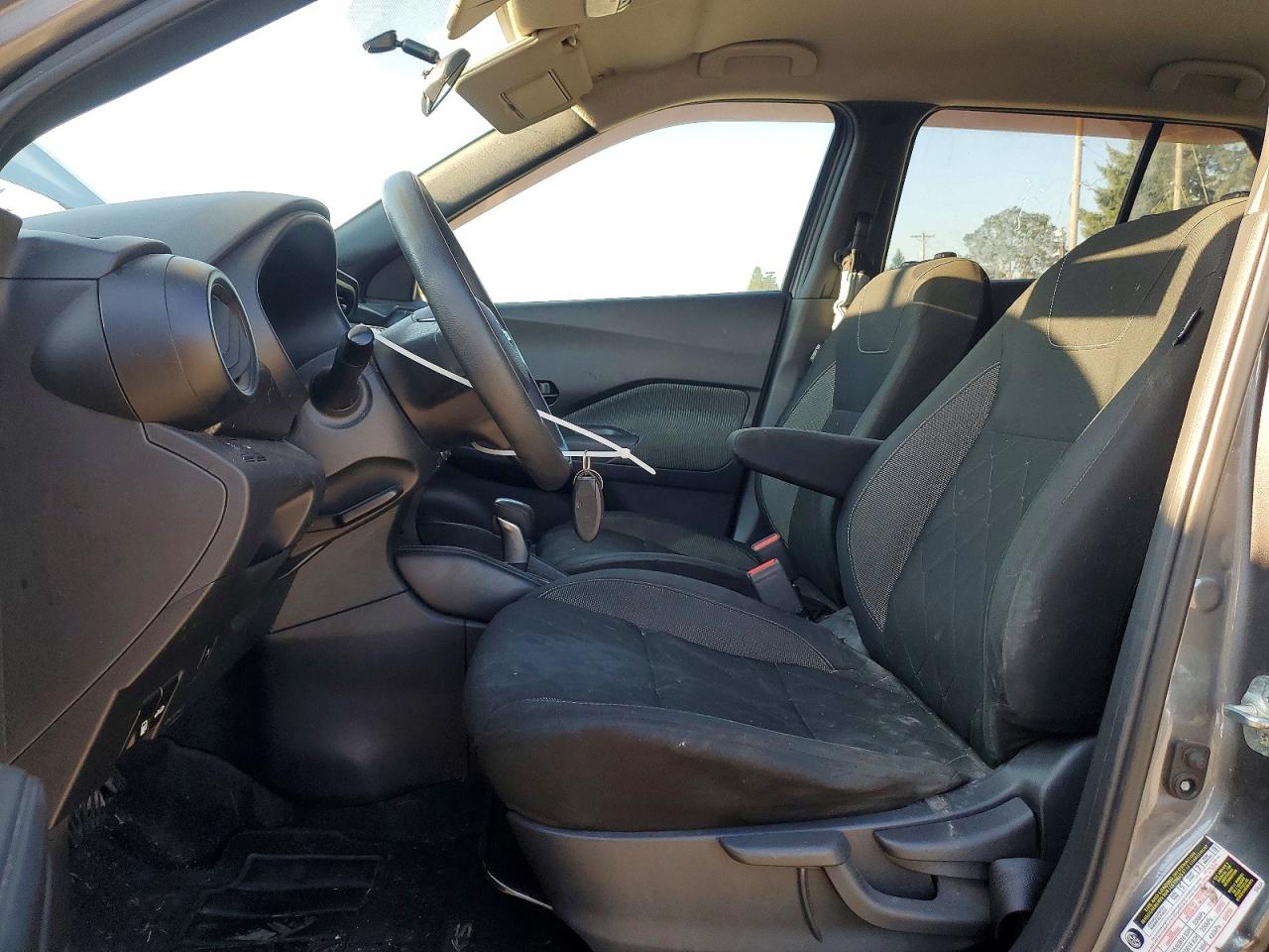 2019 NISSAN KICKS