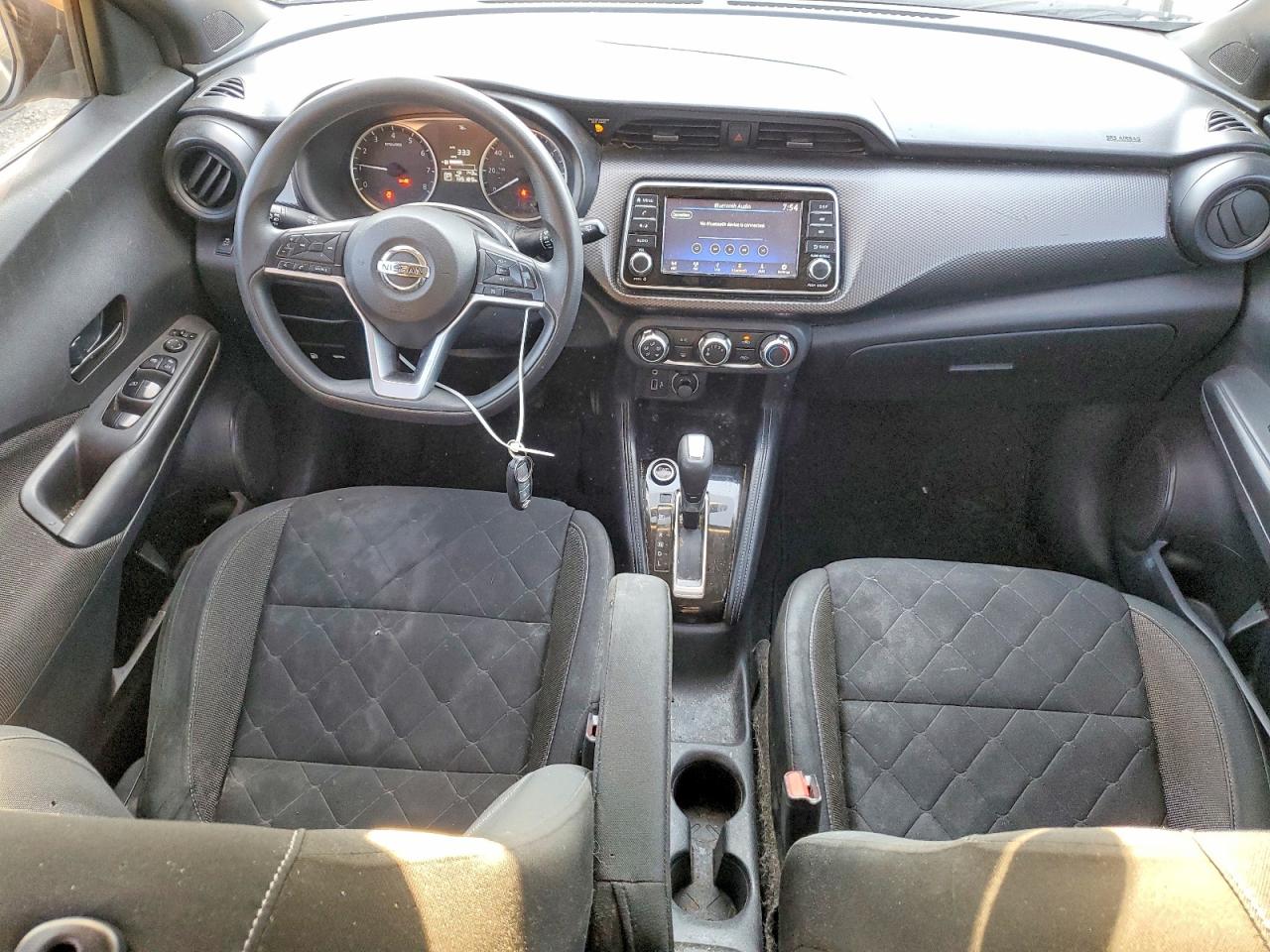2019 NISSAN KICKS