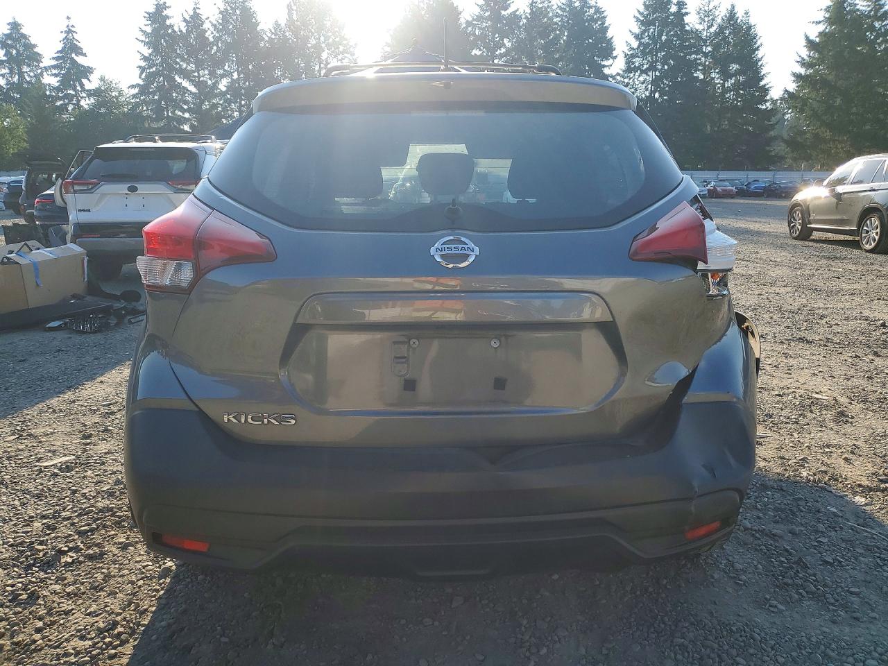 2019 NISSAN KICKS